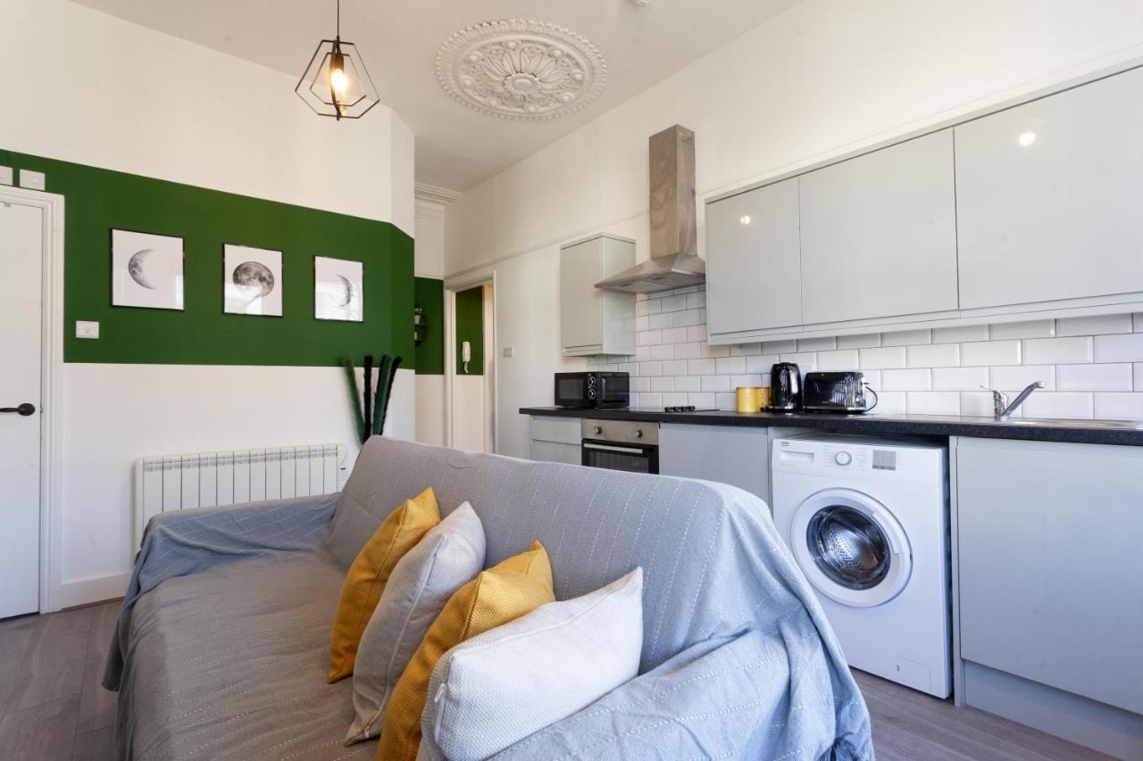 Hove Seaside Getaway Apartments Brighton Exterior foto